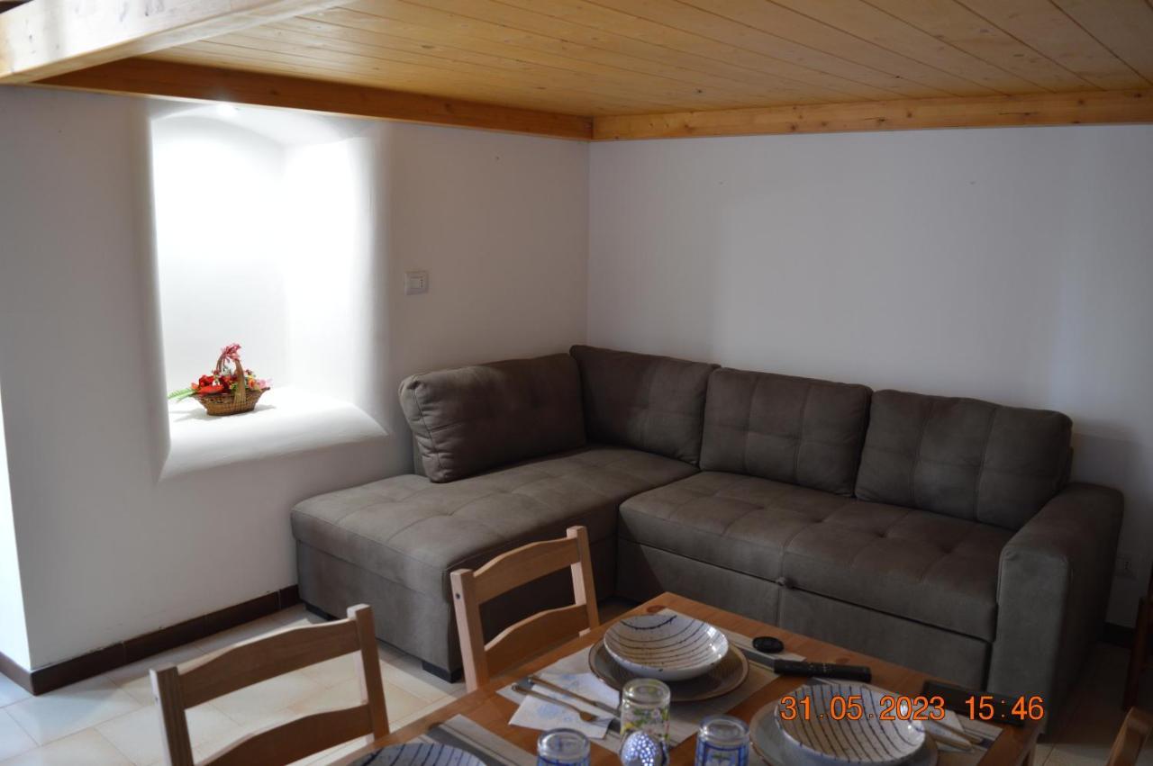 Berardi House Apartment ตารันโต ภายนอก รูปภาพ